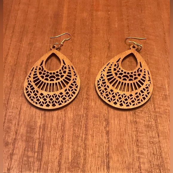 Jewelry - 2 pair of unique wood earrings, 2 1/2” Brand New!